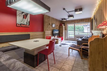 Skiverleih 3-Zimmer-Appartment für 6 Personen (RESIC01) - Résidence du Centre C - La Clusaz - Wohnzimmer