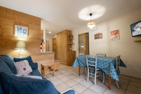 Rent in ski resort 2 room apartment sleeping corner 6 people (01) - Résidence Muguet - La Clusaz - Living room