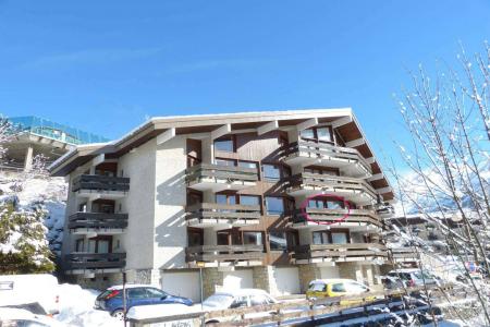 Location au ski Résidence Piscine - La Clusaz - Extérieur hiver