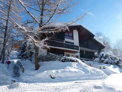 Vacances en montagne Résidence Sarto - La Clusaz - Extérieur hiver