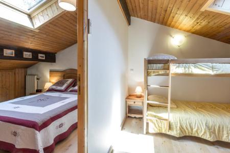 Rent in ski resort 3 room apartment sleeping corner 4 people (08) - Riante Colline - La Clusaz - Bedroom