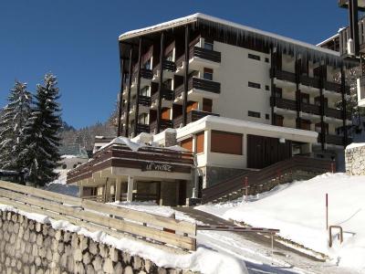 Location au ski VIKING - La Clusaz - Extérieur hiver