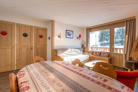 Ski verhuur Appartement 3 kamers bergnis 6 personen (29) - Week-End - La Clusaz - Woonkamer