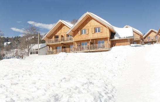Location au ski Les Chalets du Berger - La Féclaz - Extérieur hiver