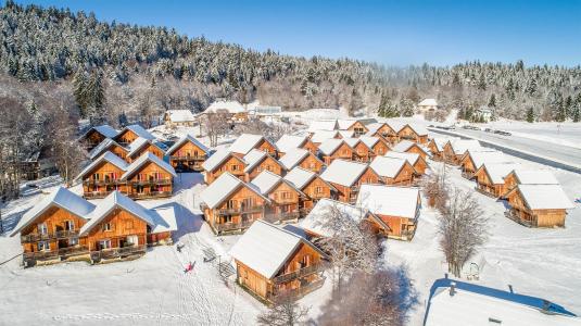 Location au ski Les Chalets du Berger Premium - La Féclaz - Extérieur hiver