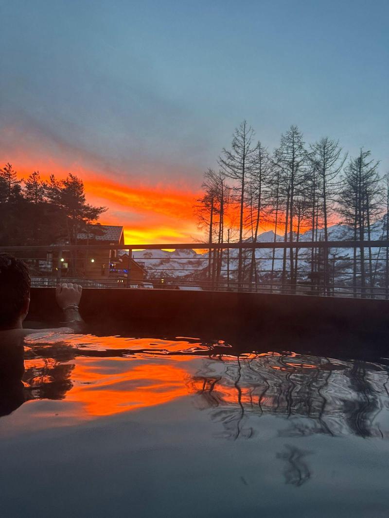 Vacances en montagne Chalet mitoyen 3 pièces 6 personnes (34) - Chalets Les Flocons du Soleil - La Joue du Loup - Extérieur hiver