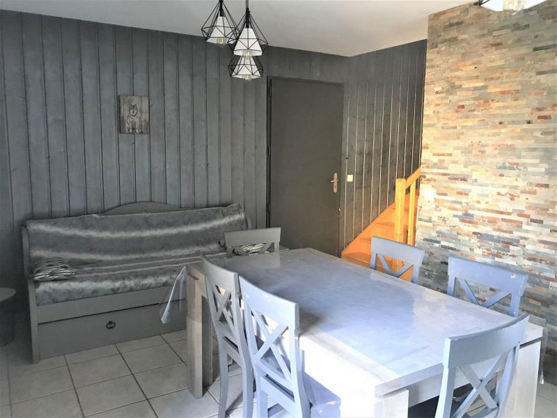 Rent in ski resort Semi-detached 3 room chalet 7 people (22) - Chalets Les Flocons du Soleil - La Joue du Loup - Living room