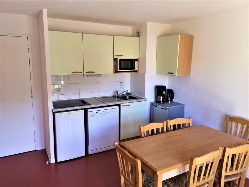 Wynajem na narty Apartament 2 pokojowy z alkową 6 osób (411) - Les Chalets d'Aurouze - La Joue du Loup - Aneks kuchenny