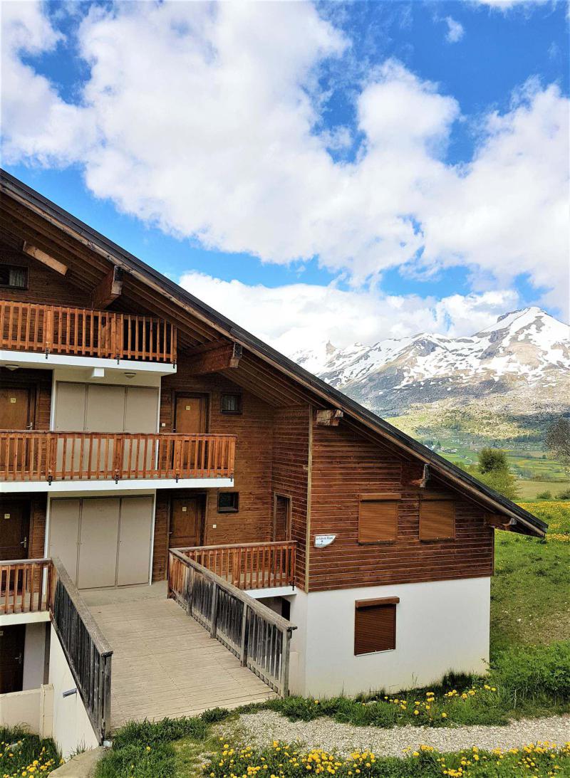 Rent in ski resort Studio cabin 4 people (702) - Résidence Crête du Berger - La Joue du Loup