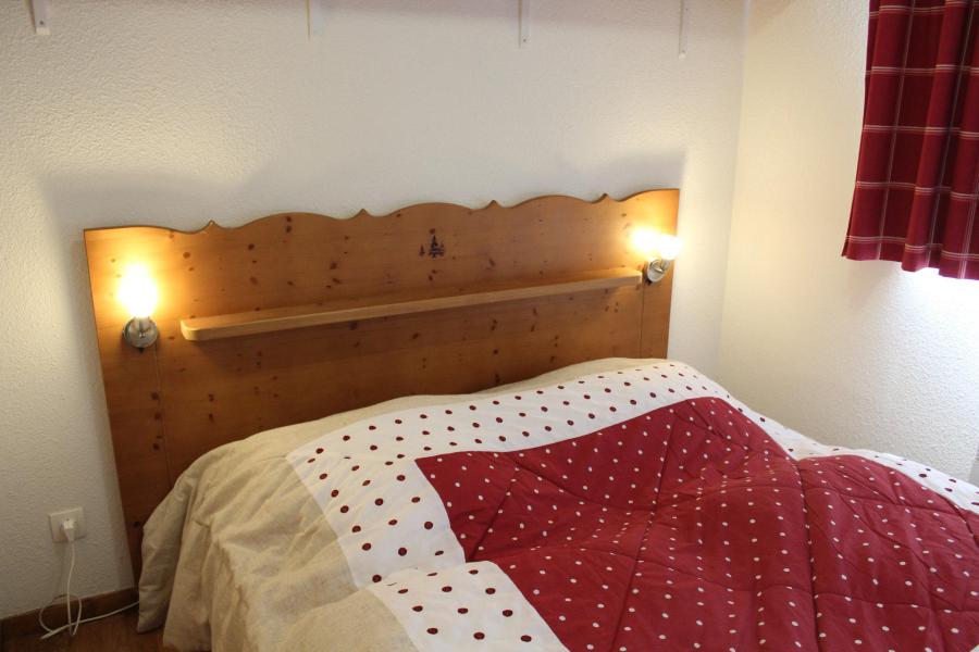 Rent in ski resort 2 room apartment 6 people (804) - Résidence la Marmotte la Crête du Berger - La Joue du Loup - Bedroom
