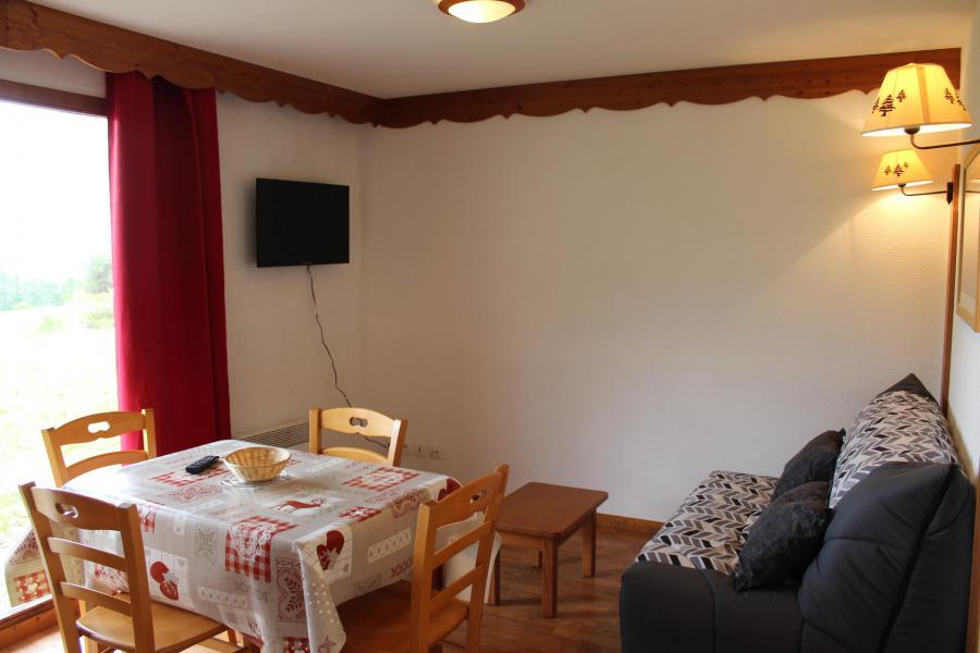 Skiverleih 2-Zimmer-Appartment für 4 Personen (802) - Résidence la Marmotte la Crête du Berger - La Joue du Loup - Wohnzimmer