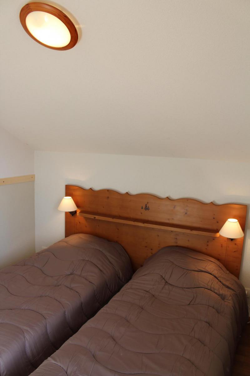 Skiverleih 3-Zimmer-Appartment für 8 Personen (823) - Résidence la Marmotte la Crête du Berger - La Joue du Loup - Schlafzimmer