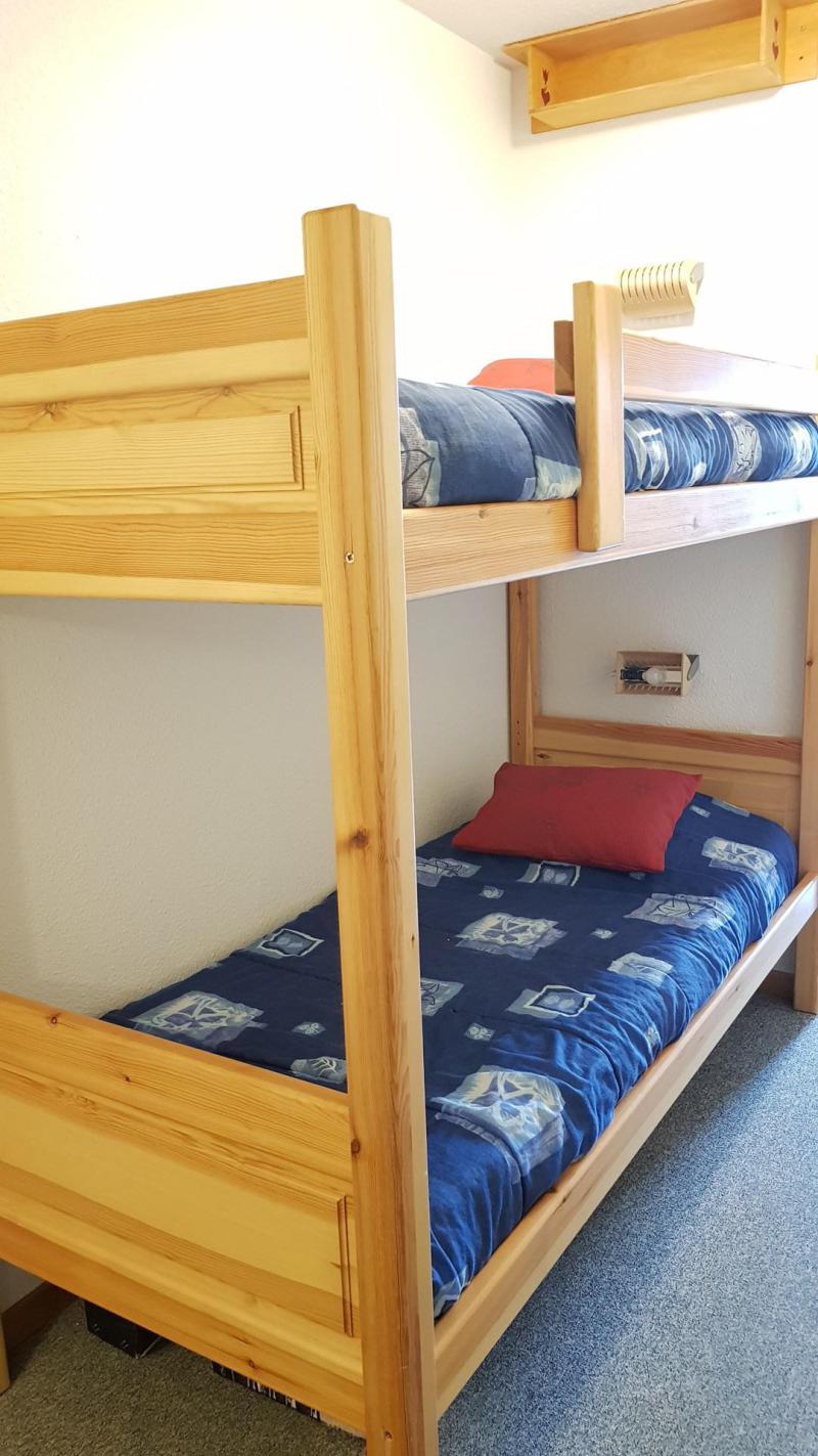 Rent in ski resort 2 room apartment sleeping corner 6 people (84) - Résidence le Soleil du Loup 2 - La Joue du Loup - Sleeping area