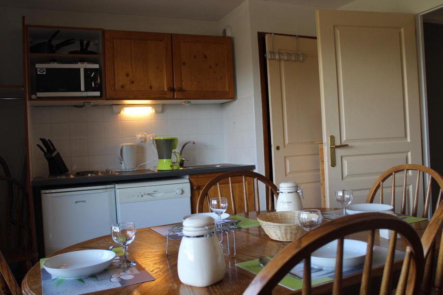 Rent in ski resort 2 room apartment 6 people (1011) - Résidence les Mouflons - La Joue du Loup - Kitchen