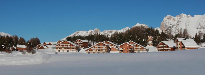 Rent in ski resort Chalets la Crête du Berger - La Joue du Loup