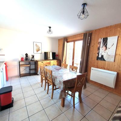 Rent in ski resort 3 room duplex semi-detached chalet 7 people (38) - Chalets Les Flocons du Soleil - La Joue du Loup - Living room