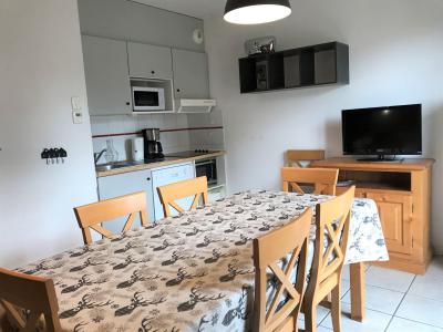 Skiverleih Doppelchalethälfte 3 Zimmer für 7 Personen (52) - Chalets Les Flocons du Soleil - La Joue du Loup - Wohnzimmer