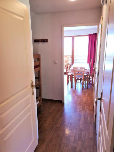 Ski verhuur Appartement 2 kamers bergnis 6 personen (232) - Résidence Crête du Berger - La Joue du Loup - Woonkamer