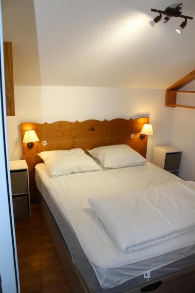 Rent in ski resort 2 room apartment sleeping corner 6 people (432) - Résidence le Chevreuil la Crête du Berger - La Joue du Loup - Bedroom