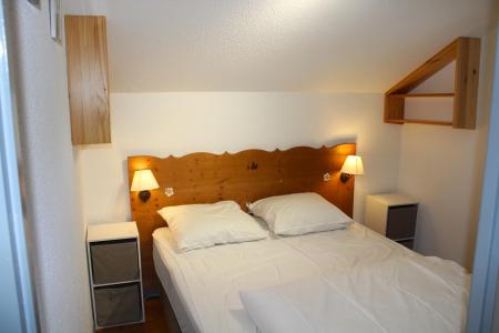 Rent in ski resort 2 room apartment sleeping corner 6 people (432) - Résidence le Chevreuil la Crête du Berger - La Joue du Loup - Bedroom