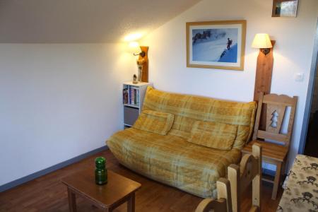 Rent in ski resort 2 room apartment sleeping corner 6 people (432) - Résidence le Chevreuil la Crête du Berger - La Joue du Loup - Living room