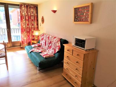 Ski verhuur Appartement 2 kamers bergnis 6 personen (3F) - Résidence Les Terrasses  - La Joue du Loup - Woonkamer