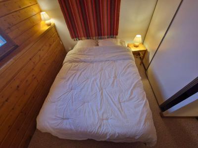 Rent in ski resort 6 room duplex apartment 12 people (A021) - Résidence Rochers Blancs 1 - La Joue du Loup - Double bed