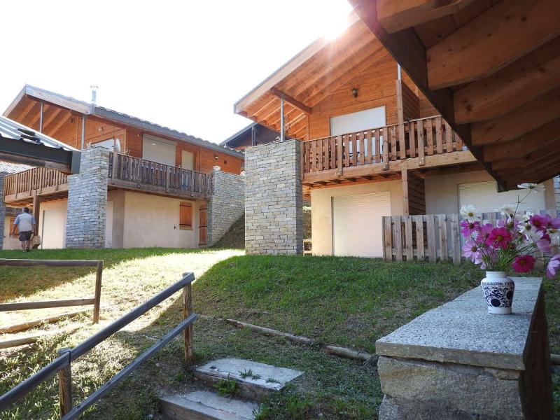 Soggiorno sugli sci Les Chalets Petit Bonheur - La Norma - Terrazza