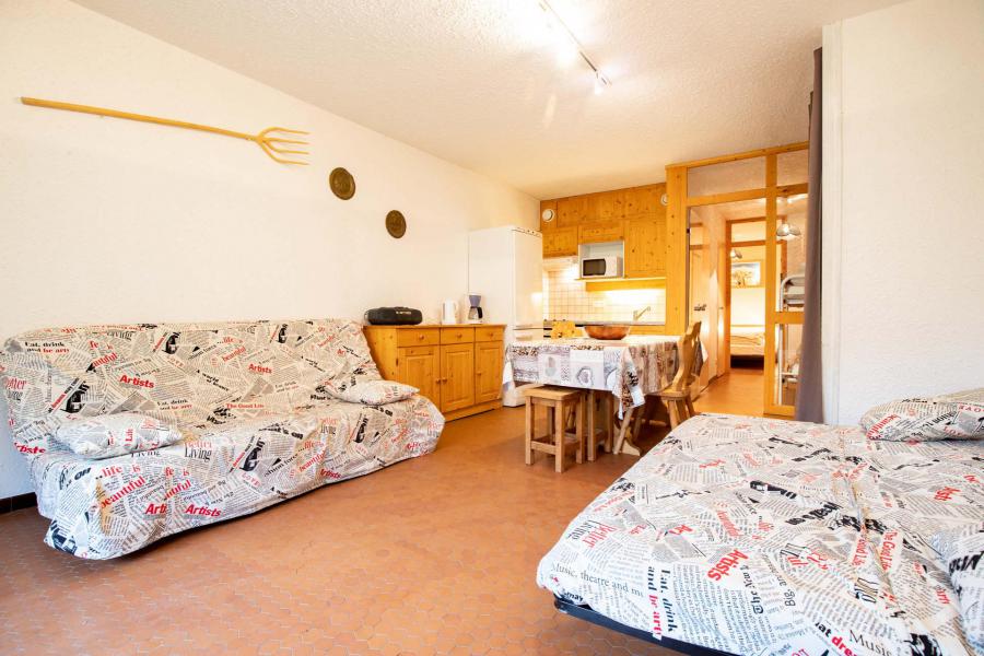 Rent in ski resort 2 room apartment sleeping corner 6 people (PR03CO) - Résidence le Pra - La Norma - Living room