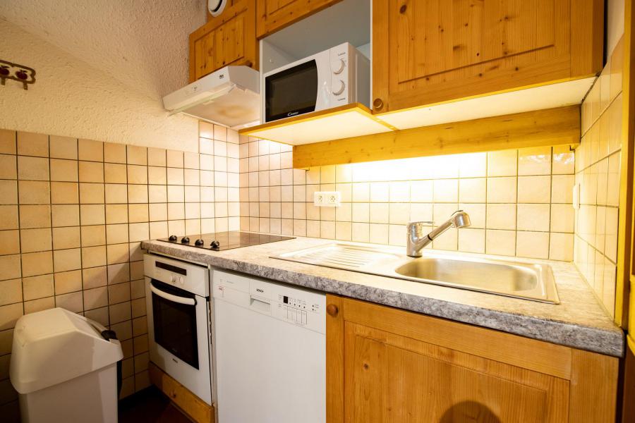 Ski verhuur Appartement 2 kamers bergnis 6 personen (PR03CO) - Résidence le Pra - La Norma - Keukenblok