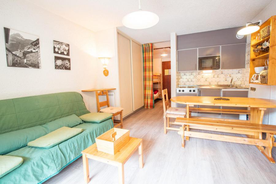 Ski verhuur Studio bergnis 4 personen (PR32CO) - Résidence le Pra - La Norma - Woonkamer