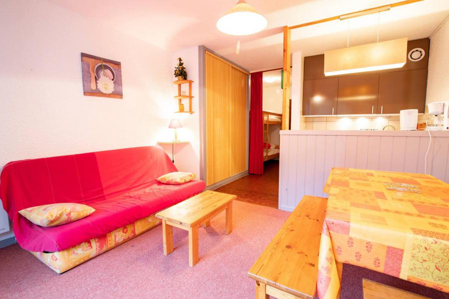 Ski verhuur Studio bergnis 4 personen (PR32R) - Résidence le Pra - La Norma - Woonkamer