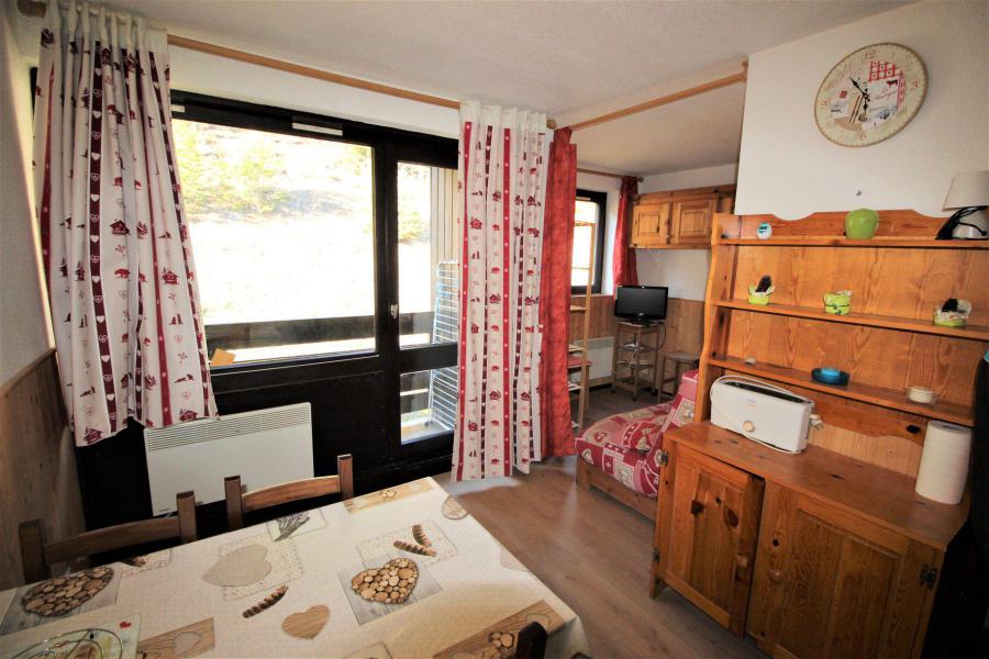 Rent in ski resort 2 room apartment cabin 4 people (413T) - Résidence le Tétras - La Norma - Living room