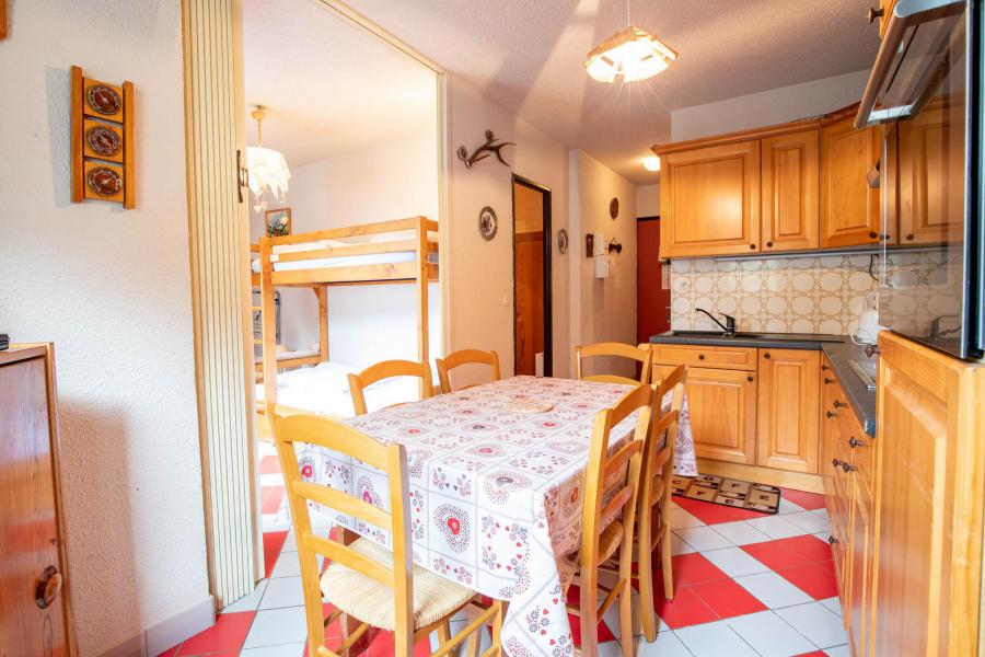 Rent in ski resort 2 room apartment sleeping corner 4 people (AI26HD) - Résidence les Airelles - La Norma - Living room