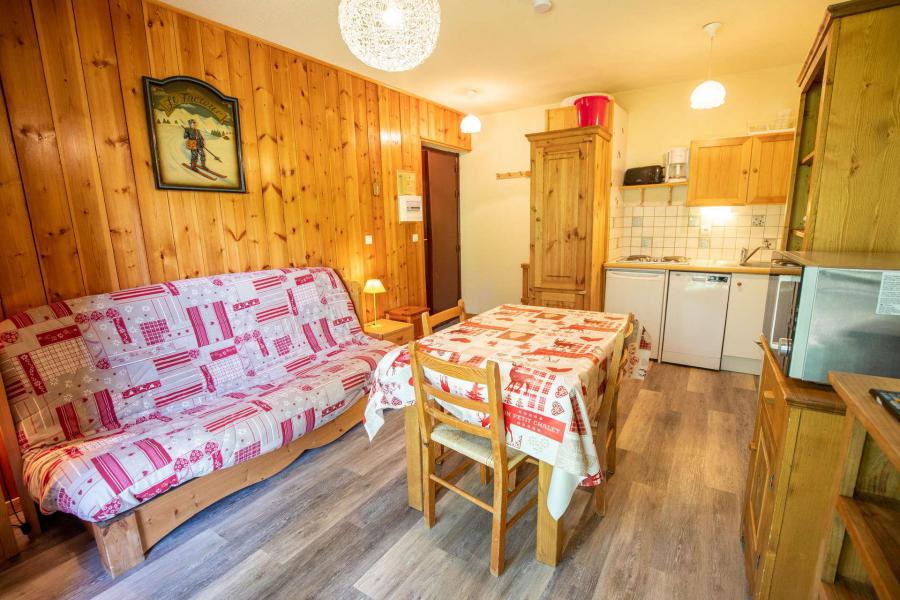 Rent in ski resort 2 room apartment 4 people (AR29B) - Résidence les Arolles - La Norma - Living room