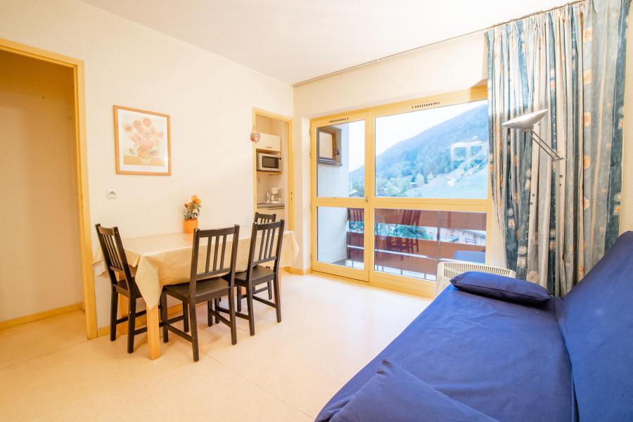 Ski verhuur Appartement 2 kamers bergnis 6 personen (CA52FC) - Résidence les Campanules - La Norma - Woonkamer