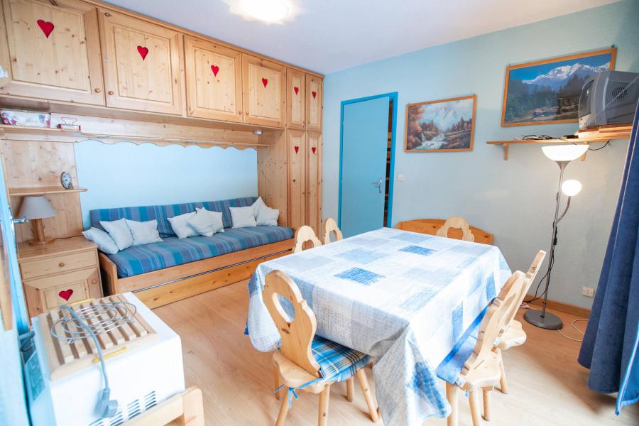 Rent in ski resort 2 room apartment sleeping corner 6 people (SB412B) - Résidence les Portes de la Vanoise - La Norma - Living room