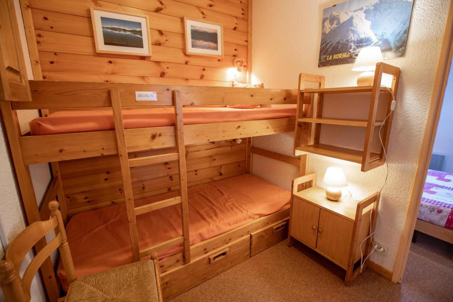 Location au ski Appartement 2 pièces coin montagne 6 personnes (SB210A) - Résidence les Portes de la Vanoise - La Norma - Cabine