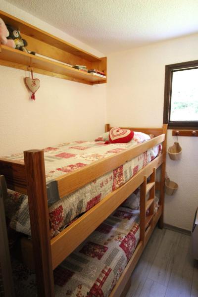 Rent in ski resort 2 room apartment sleeping corner 6 people (70D) - Chalets les Epervières - La Norma - Sleeping area