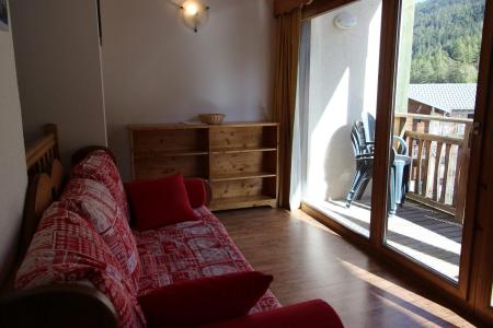 Rent in ski resort 2 room duplex apartment sleeping corner 6 people (5205) - Les Chalets de la Vanoise - La Norma - Living room