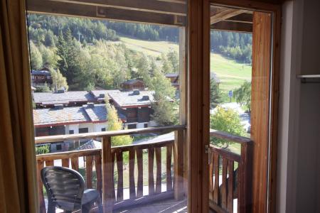 Rent in ski resort 2 room duplex apartment sleeping corner 6 people (5205) - Les Chalets de la Vanoise - La Norma - Living room