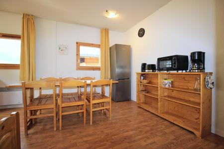 Rent in ski resort 3 room apartment 6 people (3302) - Les Chalets de la Vanoise - La Norma - Apartment