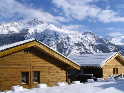 Vacanze in montagna Les Chalets Petit Bonheur - La Norma - Esteriore inverno