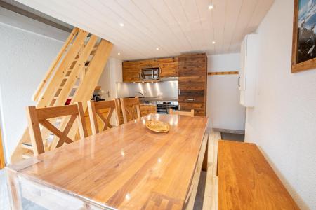 Rent in ski resort 3 room mezzanine apartment 10 people (CH02C) - Résidence la Chapelle - La Norma - Table