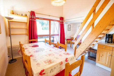 Rent in ski resort 3 room mezzanine apartment 8 people (AR24B) - Résidence les Arolles - La Norma - Living room