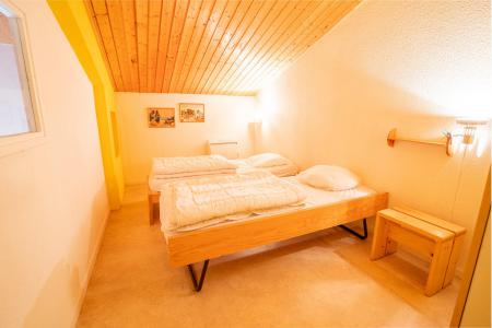 Rent in ski resort 3 room mezzanine apartment 8 people (AR38A) - Résidence les Arolles - La Norma - Bedroom