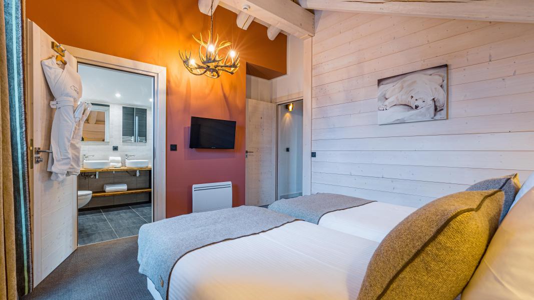 Rent in ski resort Chalet Juliette - La Plagne - Bedroom