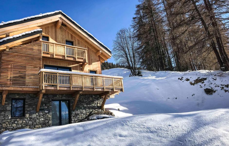 Vakantie in de bergen Chalet Natural Lodge - La Plagne - Buiten winter
