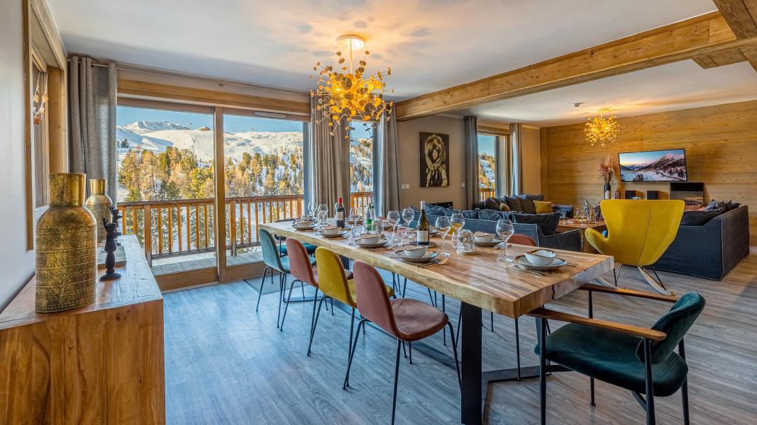 Rent in ski resort 7 room chalet 12 people - Chalet Violette - La Plagne - Dining area