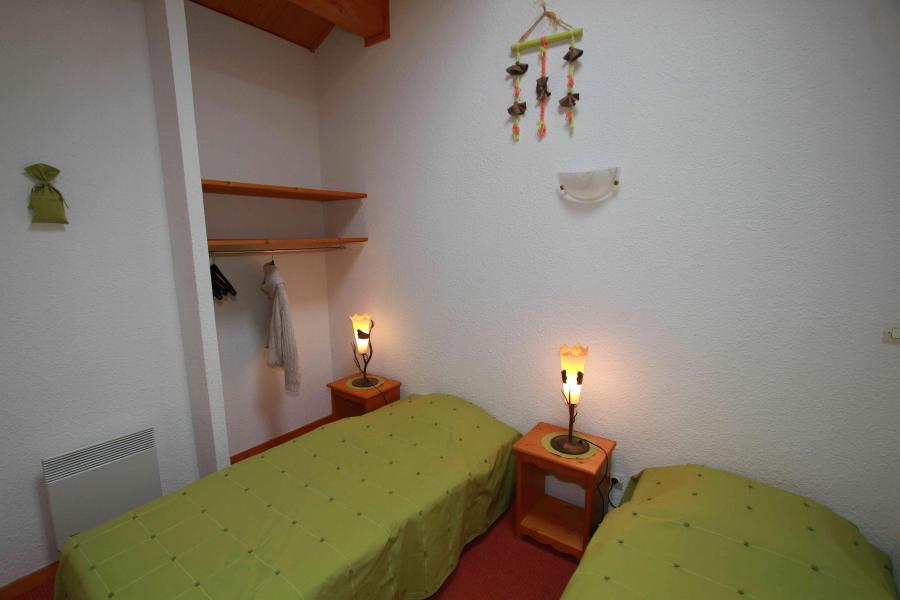 Rent in ski resort 6 room chalet 10 people (28) - Chalets des Alpages - La Plagne - Apartment